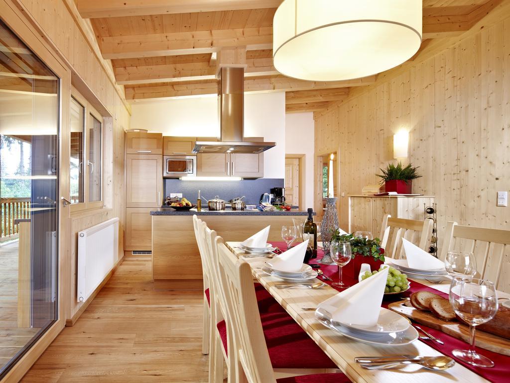 Appartement Waldhaeusl Neukirchen am Grossvenediger Room photo