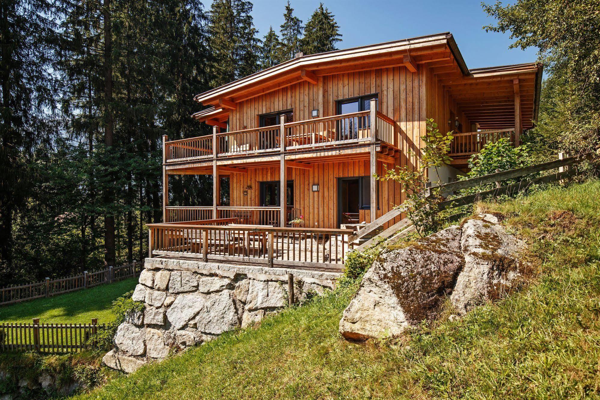 Appartement Waldhaeusl Neukirchen am Grossvenediger Exterior photo