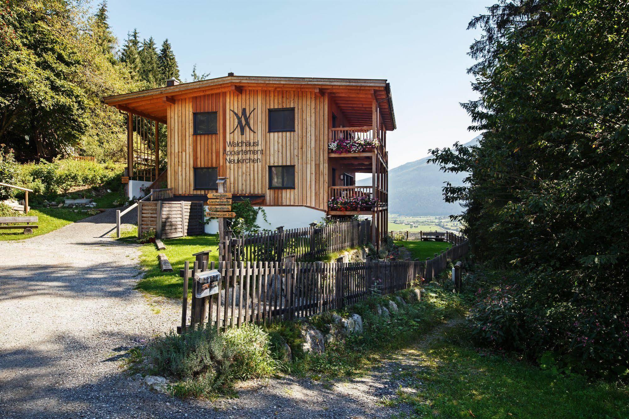 Appartement Waldhaeusl Neukirchen am Grossvenediger Exterior photo