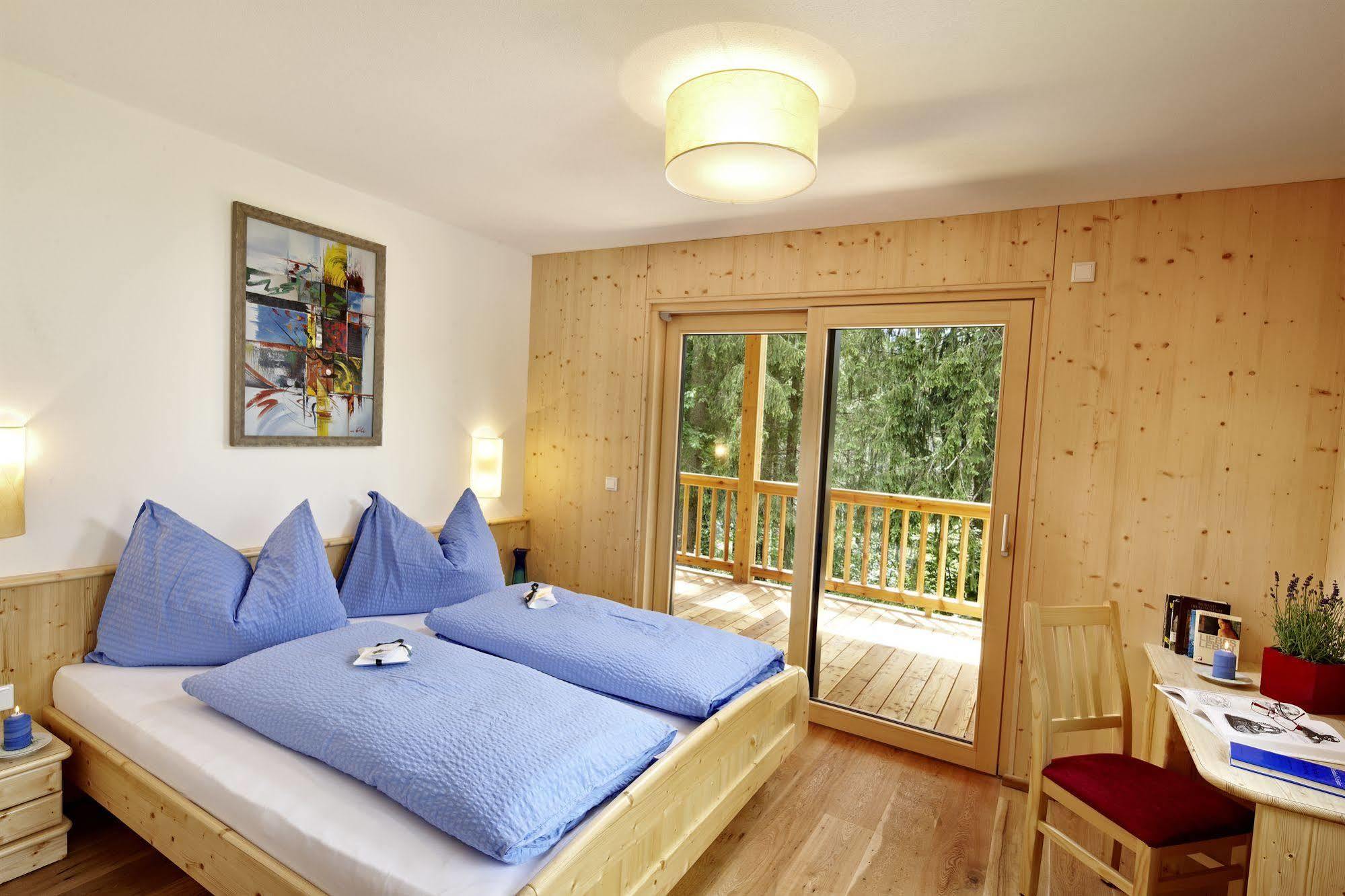 Appartement Waldhaeusl Neukirchen am Grossvenediger Exterior photo